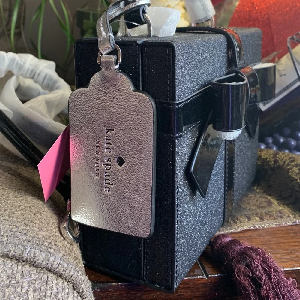 Authentic Kate spade glitter/leather gift box Crossbody/Satchel - Picture 9 of 16